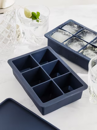 Big size Jug Ice Cubes Silicon Tray