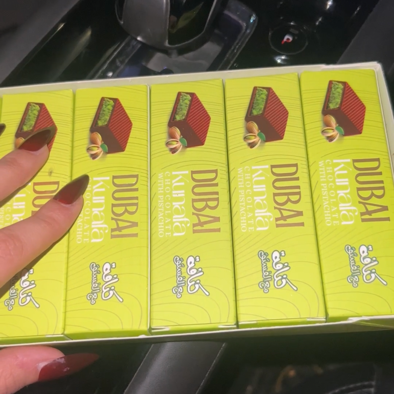 Dubai Kunafa Chocolate Gift Set | Pack Of 6