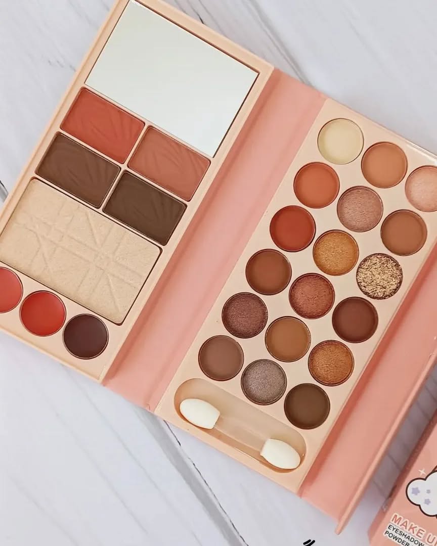 Anylady Rainbow Bear Makeup Pallete