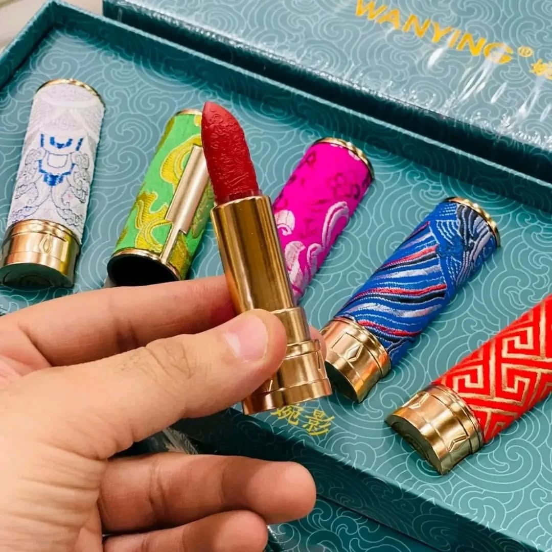Luxury Carved Lipsticks Set