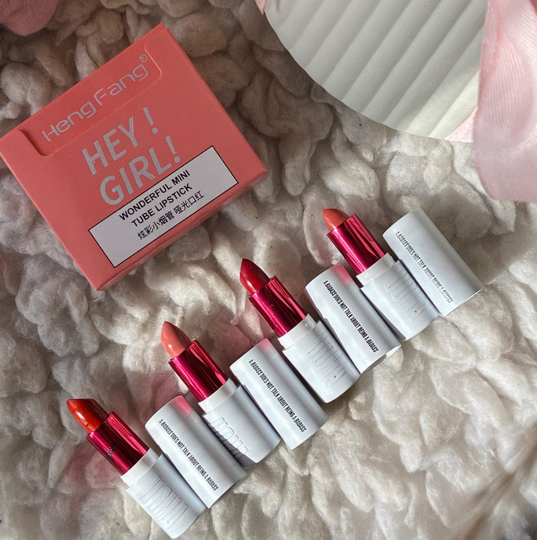 Hey Girl 4 in 1 Cigarettes Lipstick Pack