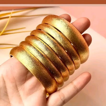 2 Karas & 4 Viral Golden Bangles Set