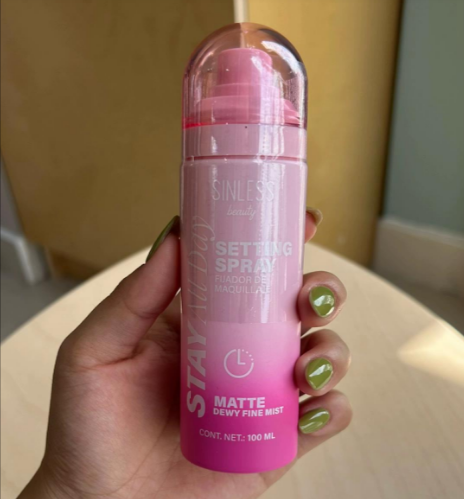 Stay All Day Premium Bottle Makeup Fixer Spray