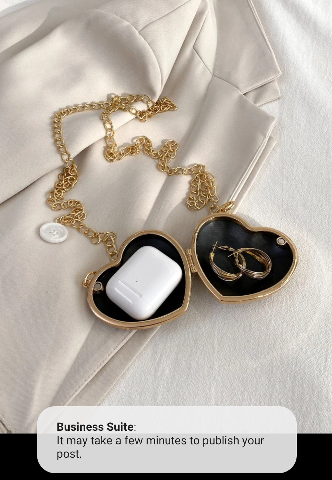 Sparkling Rhinestone Mini Heart Shape Metal Bag