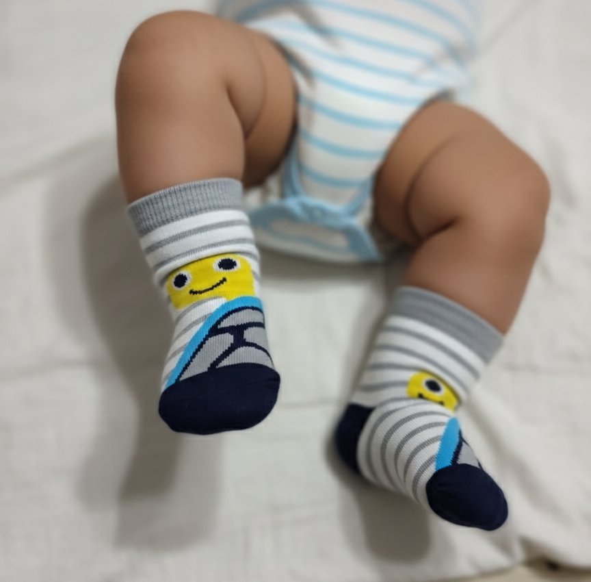 🐢 Tiny Turtle Snuggle Socks(1 to 3 Years)