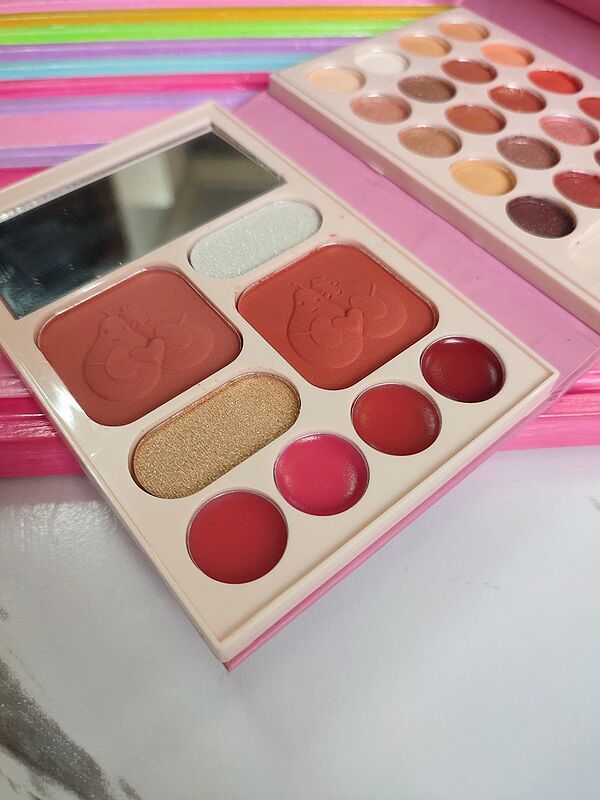 Hello Kitty All In One Makeup Pallette