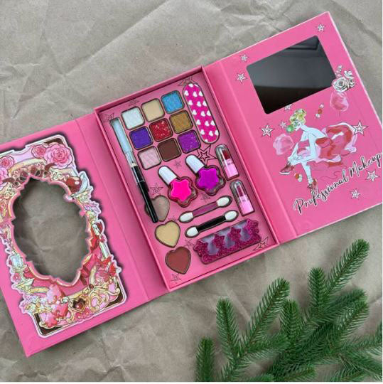 Snow White 21 In 1  Kids Makeup Kit