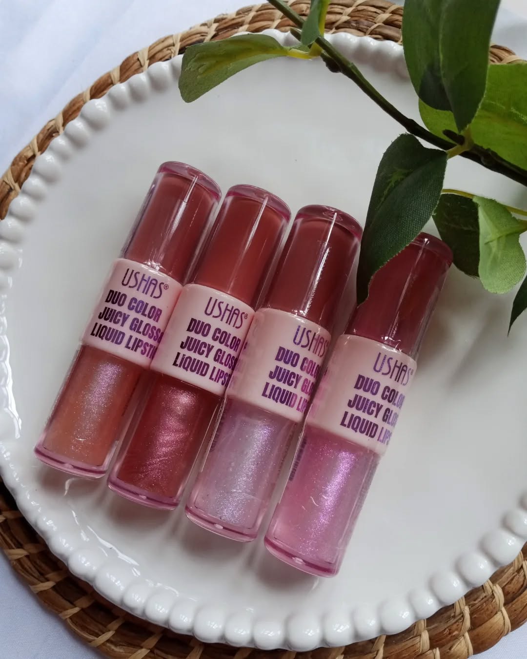 Ushaz Duo Color Juicy Gloss + Lipstick
