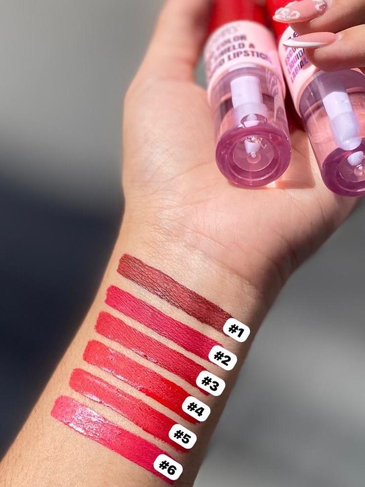 Ushaz Duo Color Juicy Gloss + Lipstick