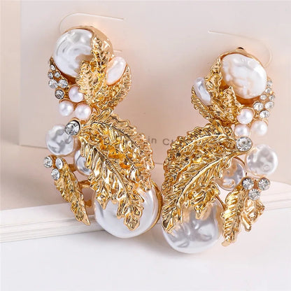 White Pearl Earings
