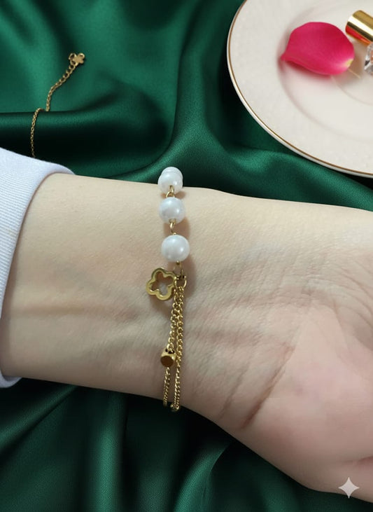 Pearl + Chain Pinteresty Stainless Steel Bracelet