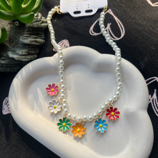 Flower Pearls Kids Necklace