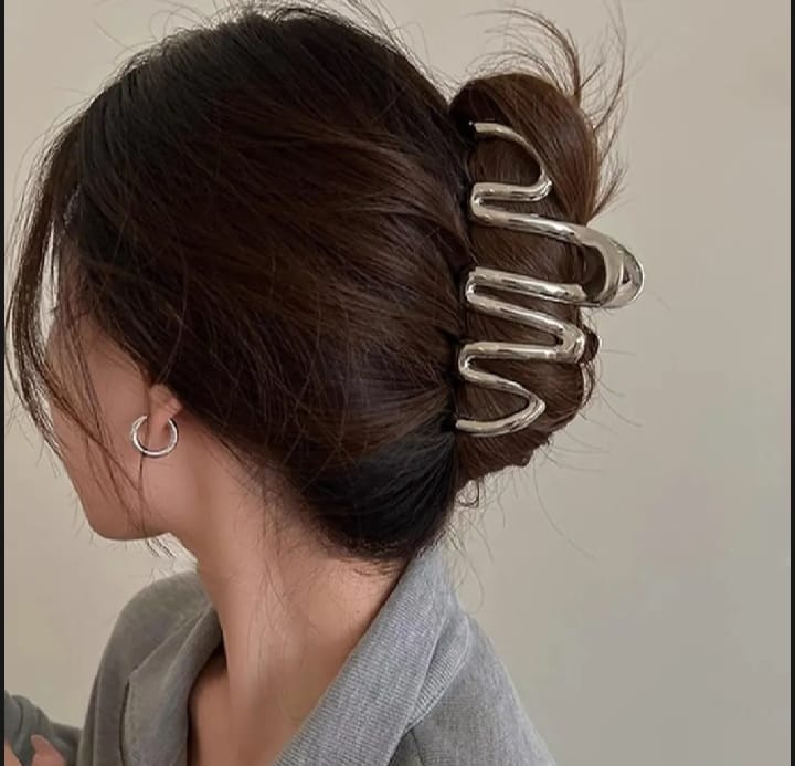 Vintage Wavy Metal Hair Catchers