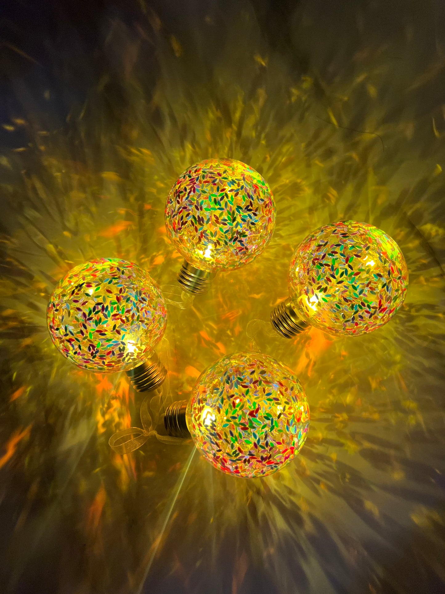 Confetti Filled Disco Led Light Bulb With Hanging