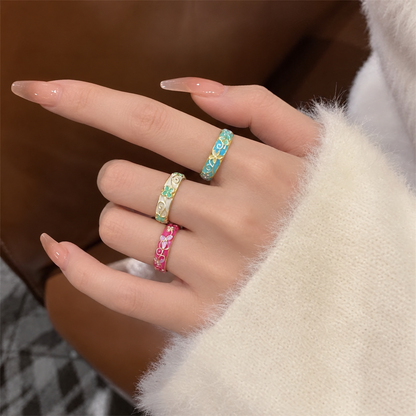 Pinteresty Enamel Floral Ring