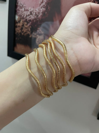 Beachy Waves Shimmery Bangles (Set Of 6)
