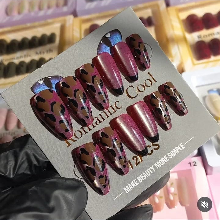 Leopard Cheeta Print Nails With Glue Stickers