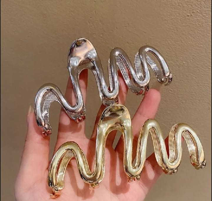 Vintage Wavy Metal Hair Catchers