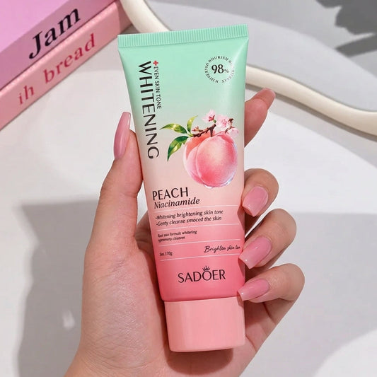 Peach Niacinamide Whitening & Hydrating Best Facewash Cleanser