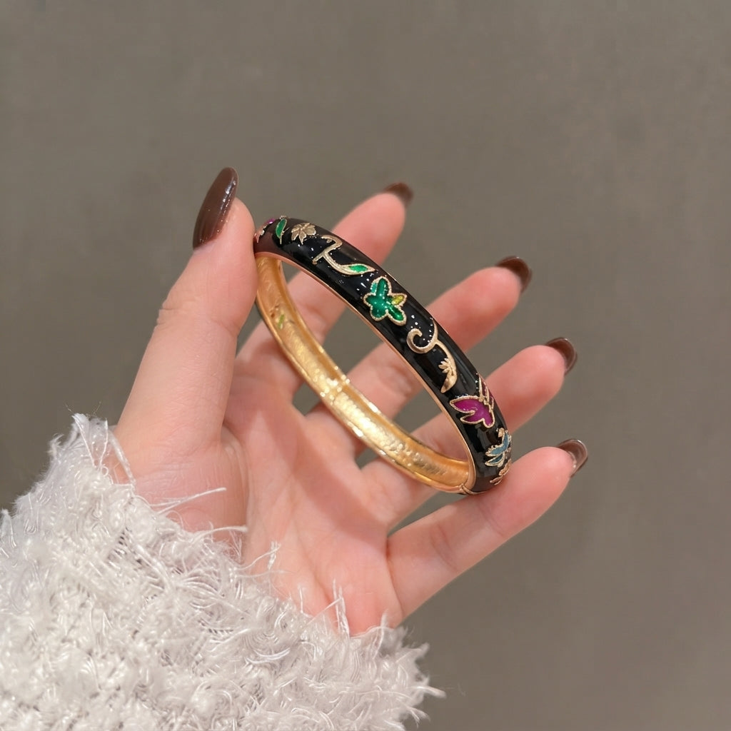 Pinteresty Enamel Floral Bangle | Handcuff