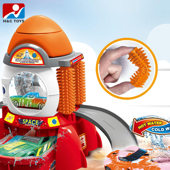 Rocket Realistic Car Wash Toy