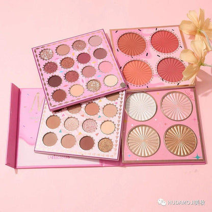 Delicious All In One Sliding Layer Makeup Pallette