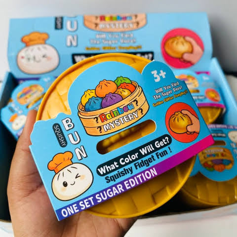 Viral Stress-Relieving Character Momo Dumpling Surprise Squishy Toy
