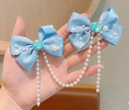 Hair bows Tiara With Backdrop