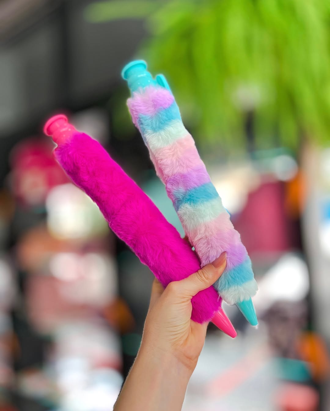 Biggest Size Fluffy Fur Pen