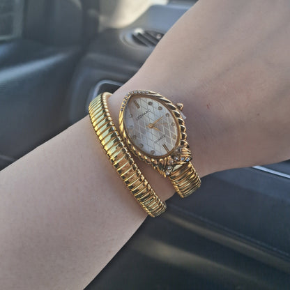 Trending Snake Watch With Luxury Box