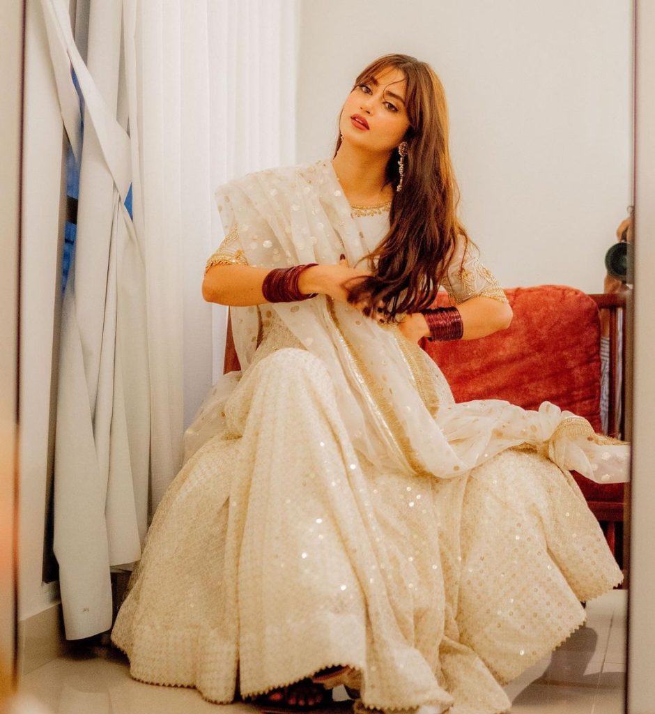 Sajal Ali Maroon Red Metal Bangles
