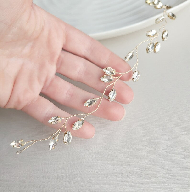 Kids Delicate Petals Tiara Hair Accessory