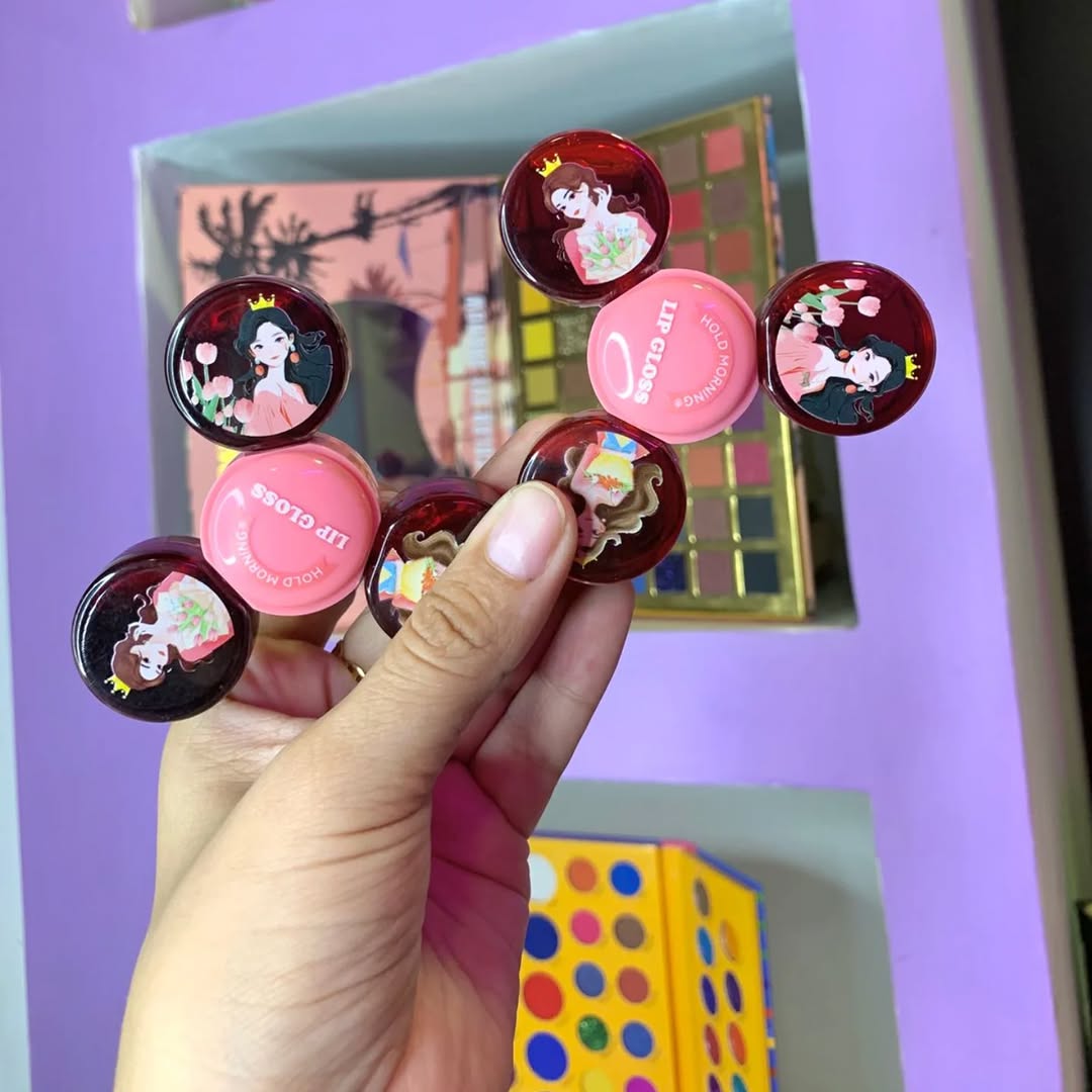 Gyro Spinner 3 in 1 Lip & Cheek Tints