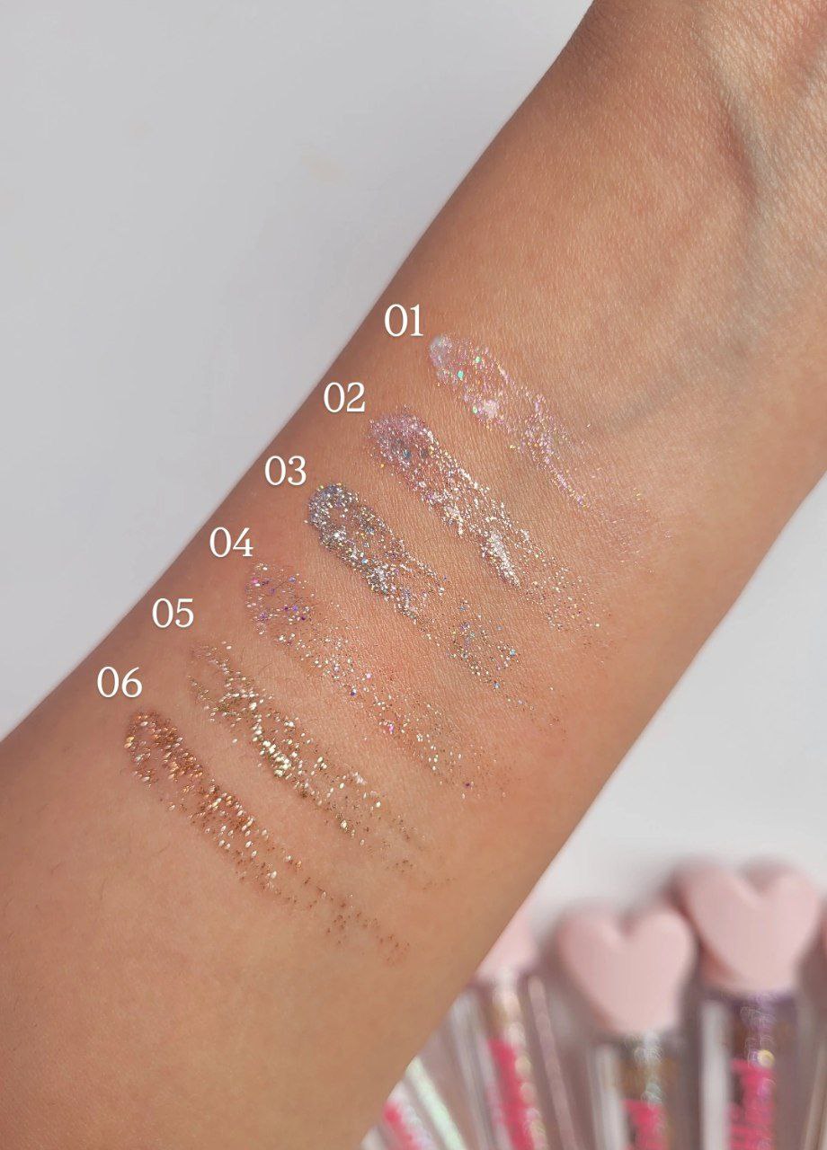 Ushas Glittery Liquid Eyeshadow