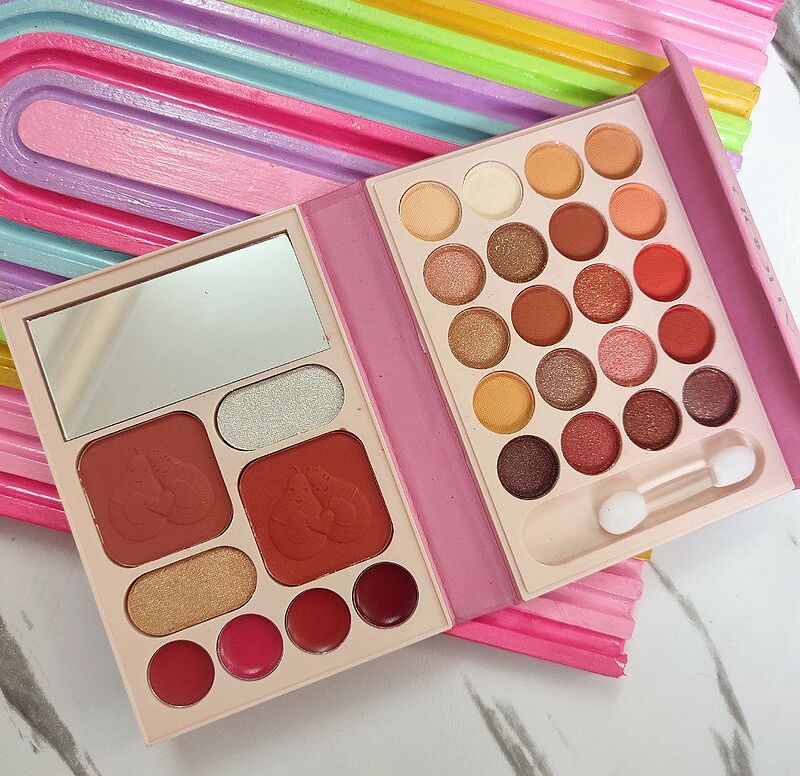 Hello Kitty All In One Makeup Pallette