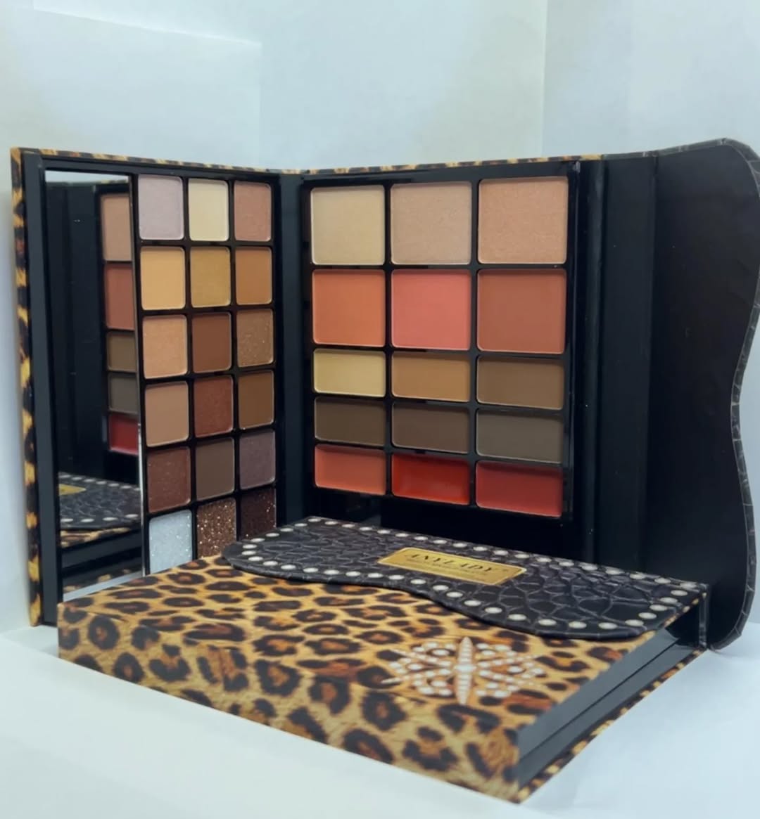 ANLADY Professional Makeup Palette – Eyeshadow, Blush & Lip Colors