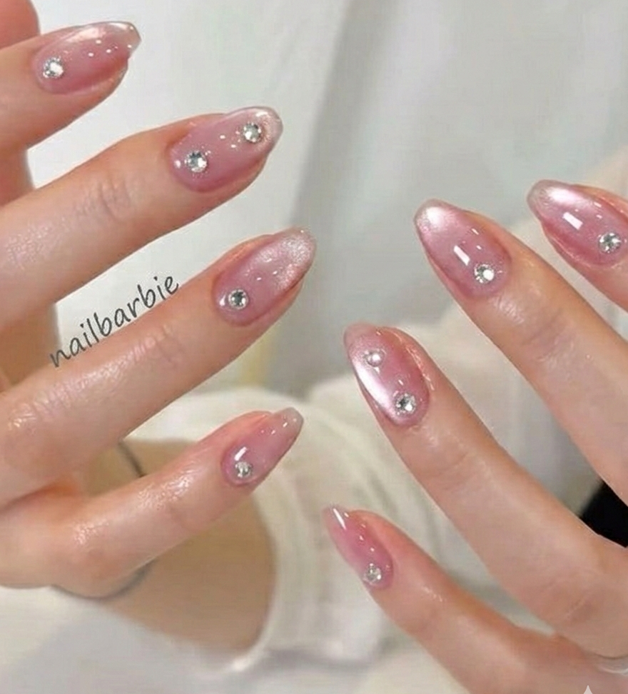 Cat Eye Realistic Barbie Nails With Accessories