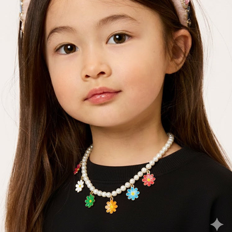Flower Pearls Kids Necklace
